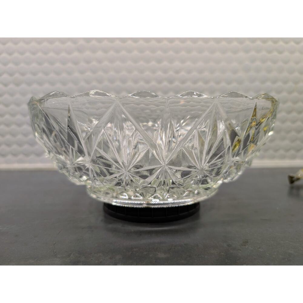 Vintage Hazel Atlas Williamsport 8″ Rounded Square Pressed Glass Bowl 1950s